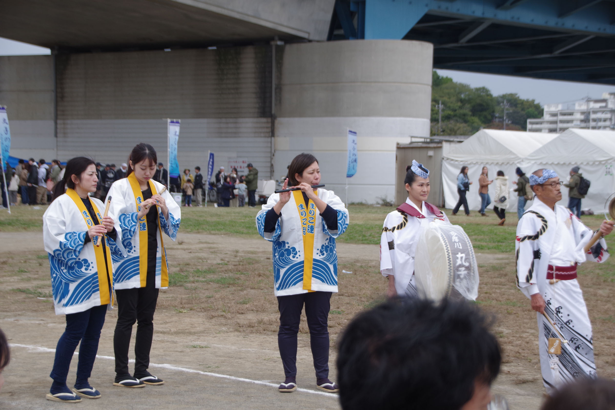 丸子の渡し祭り,多摩川で和むe体験