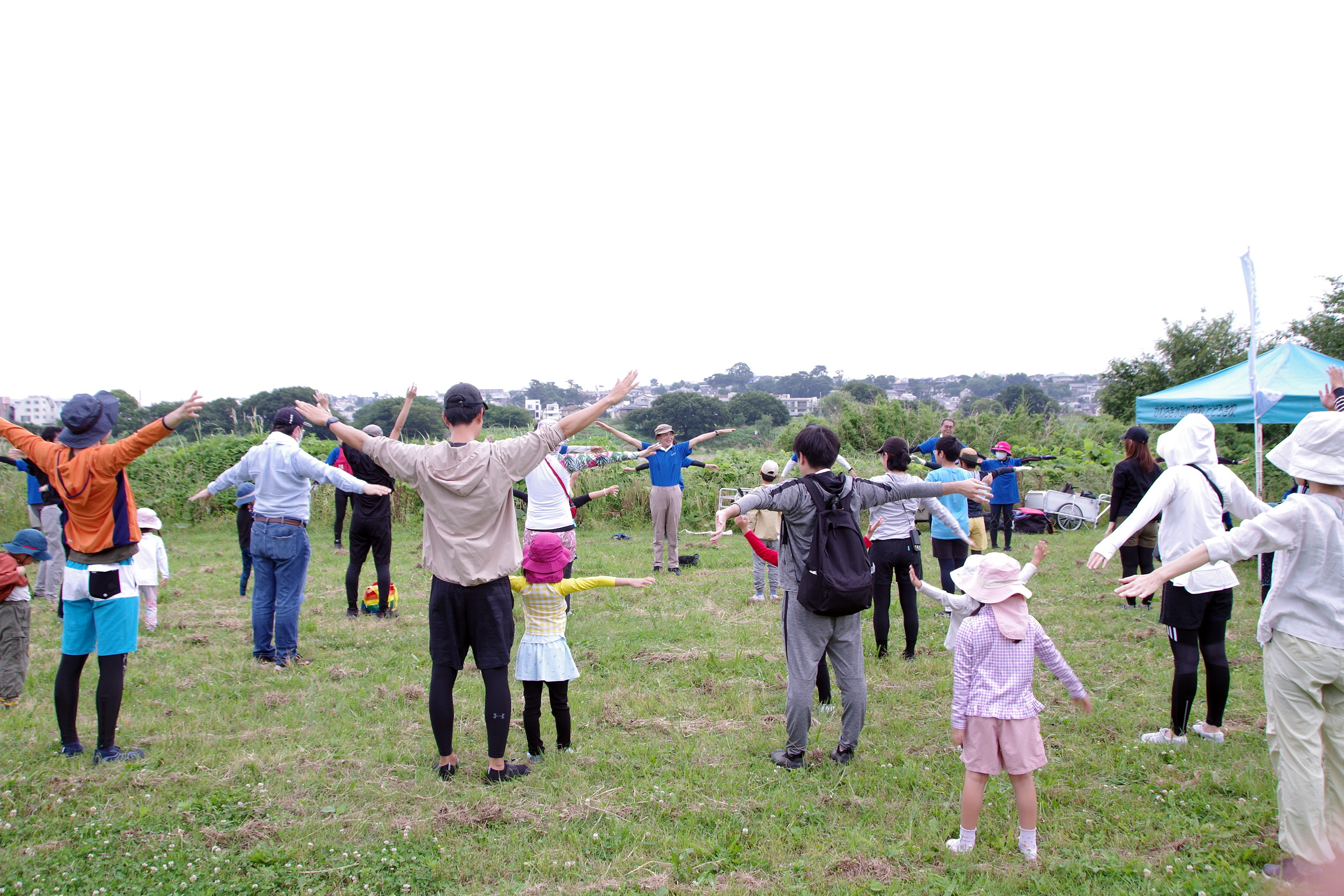 『川の生きもの観察会(ガサガサ)』