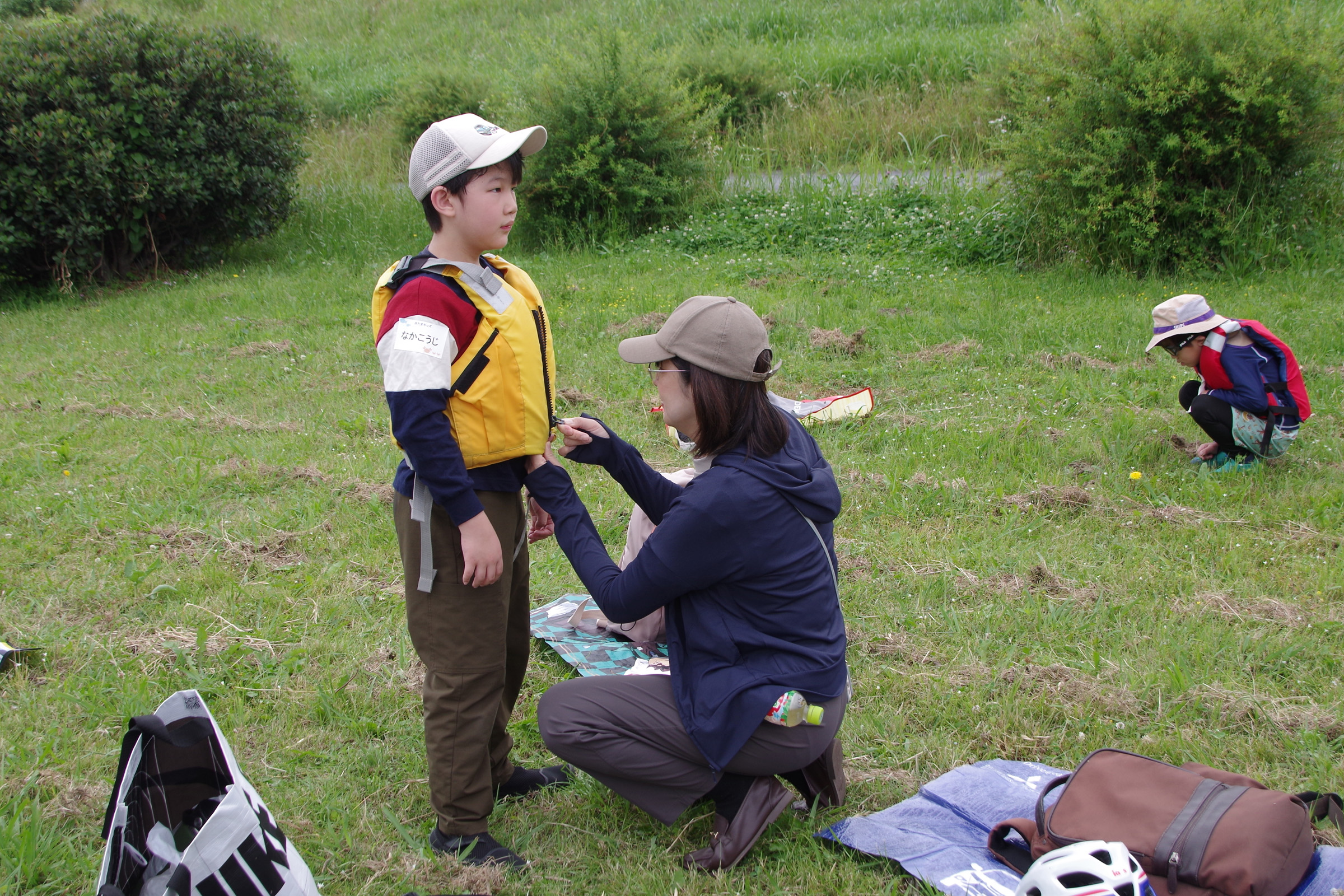 『川の生きもの観察会(ガサガサ)』