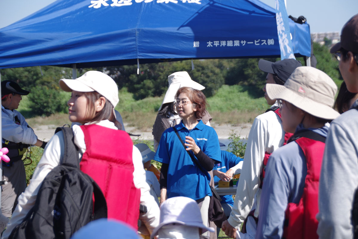 『川の生きもの観察会(ガサガサ)』