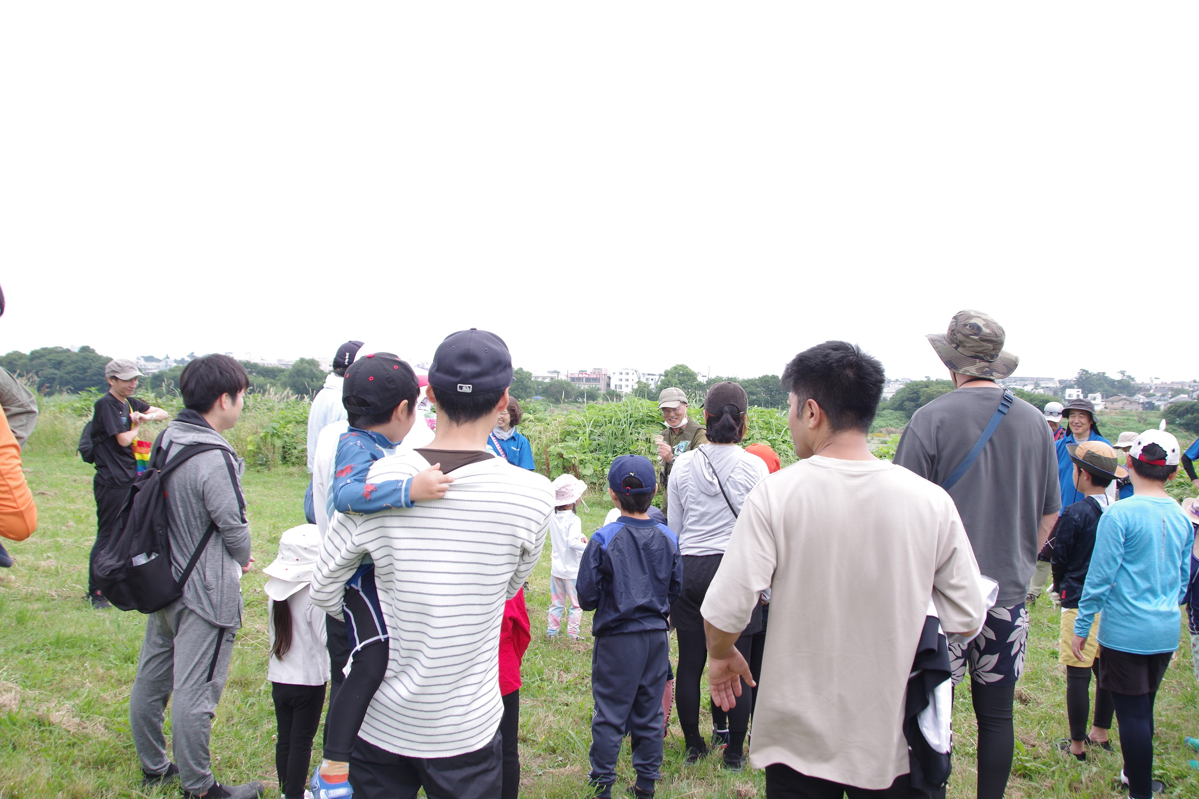 『川の生きもの観察会(ガサガサ)』