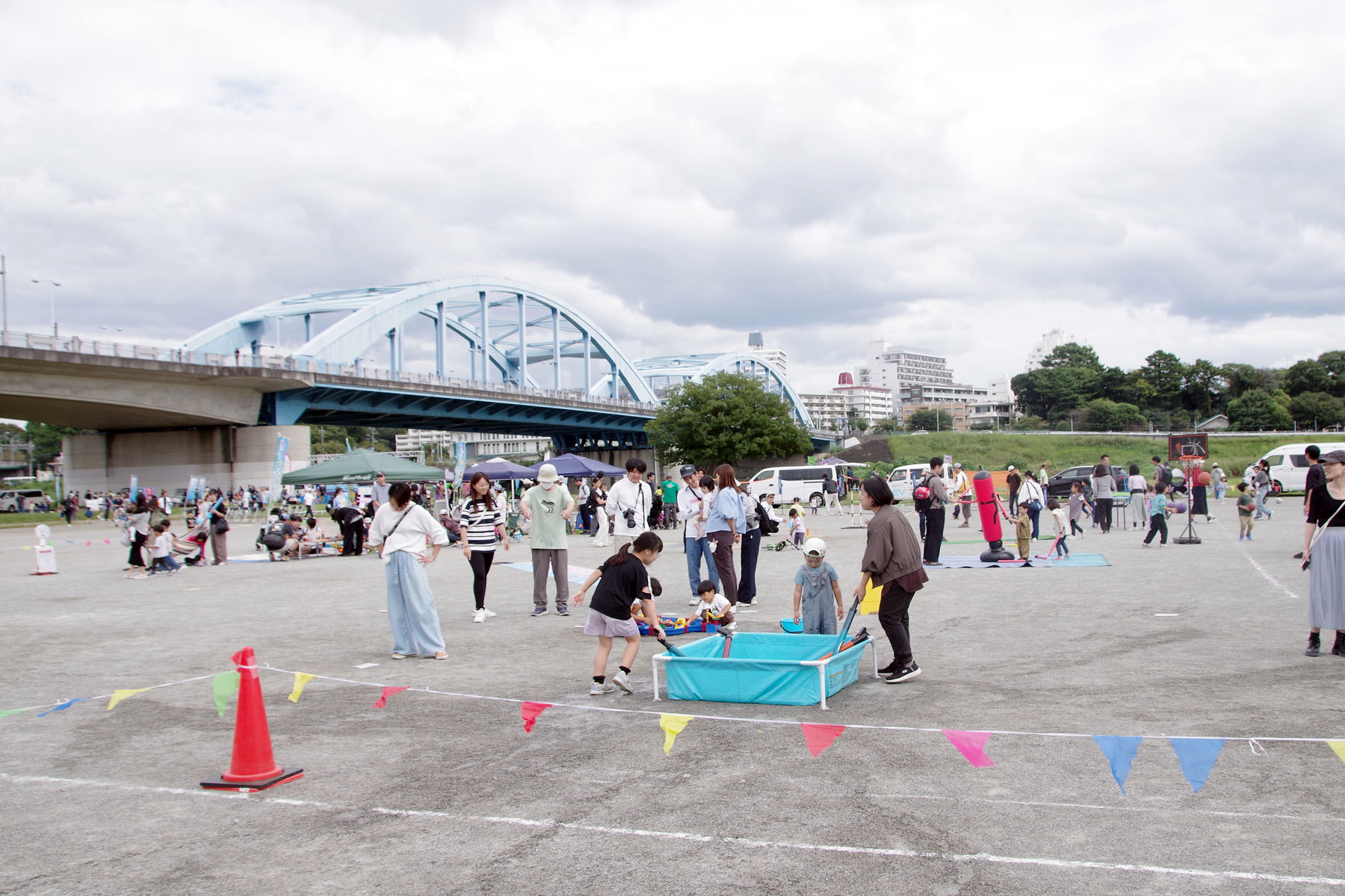 『丸子の渡し祭り』